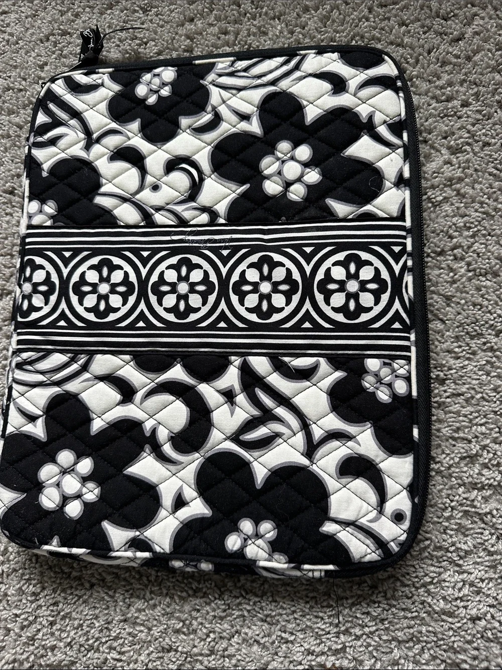 Vera Bradley tablet case black and white 